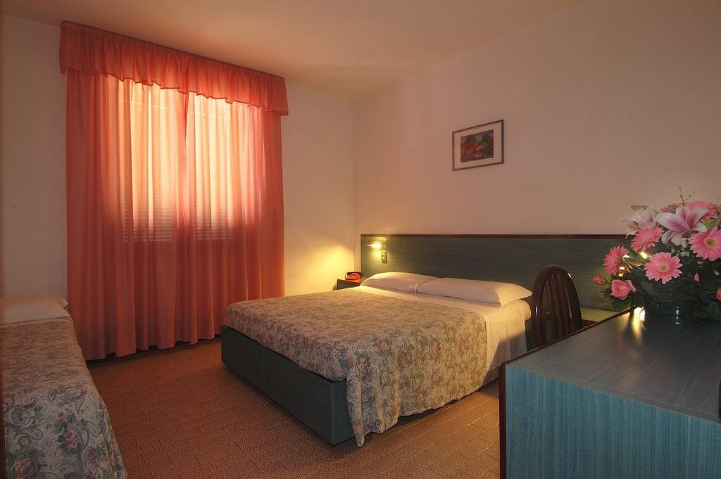 Frank'S Hotel Capoliveri  Eksteriør billede